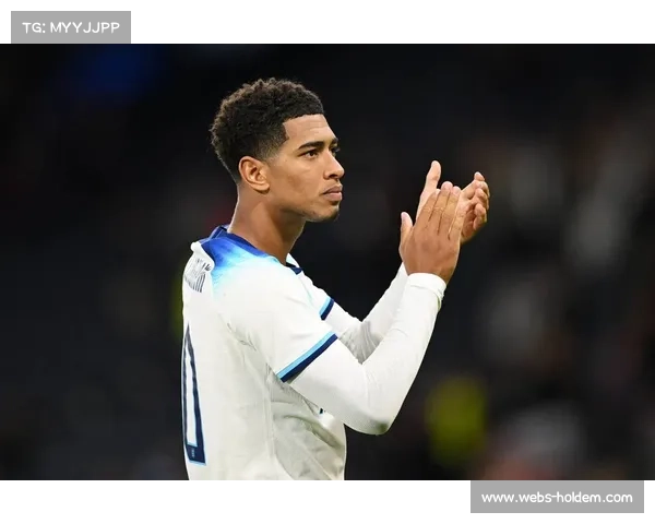 贝林厄姆头球摆渡助皇马扳平,展现全能中场价值 贝林厄姆头球摆渡助皇马扳平,展现全能中场价值